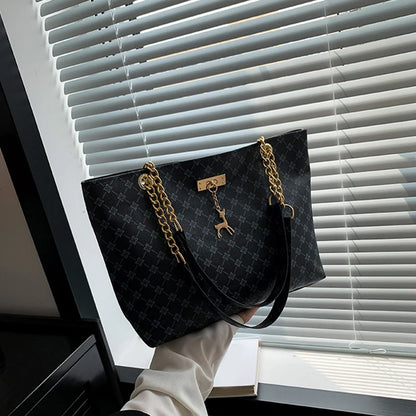 Women Soft Leather Tote Bag Large Capacity Shoulder Handbag with Hanging Charm Accessories