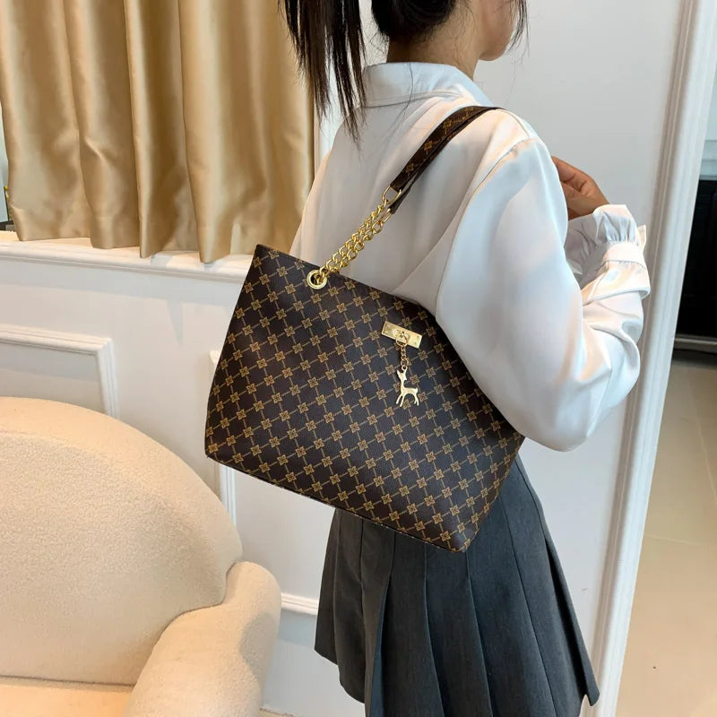 Women Soft Leather Tote Bag Large Capacity Shoulder Handbag with Hanging Charm Accessories